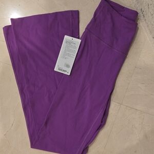 Lululemon Purple Grove Flare Pant Size 6